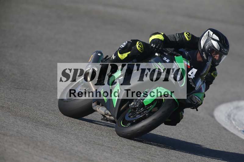 /Archiv-2024/01 26.-28.01.2024 Moto Center Thun Jerez/Gruppe gruen-green/48